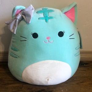 16’ Cat Squishmallow NWT